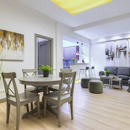 Apartamento Tristan Vivienda Turistica De Diseno Con Ac Bilbao Exterior foto